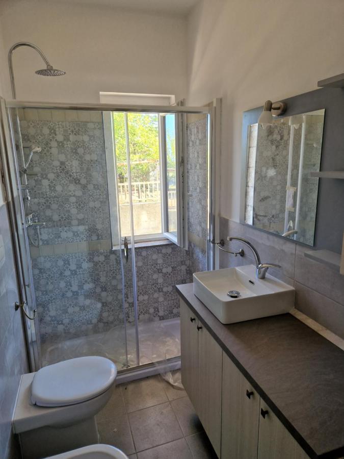 Nina'S House 1 A 300 Metri Dal Mare Apartman Santa Caterina Dello Ionio Marina Kültér fotó